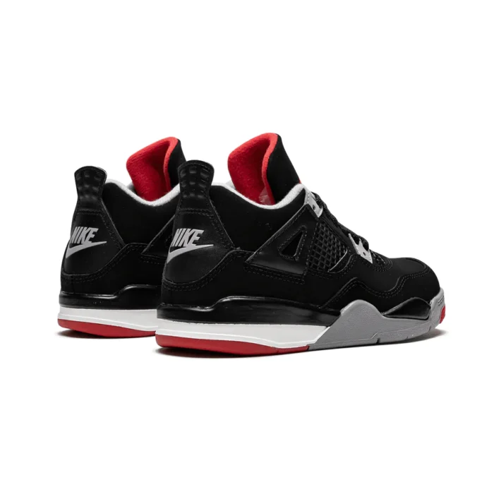 Air Jordan 4 Bred